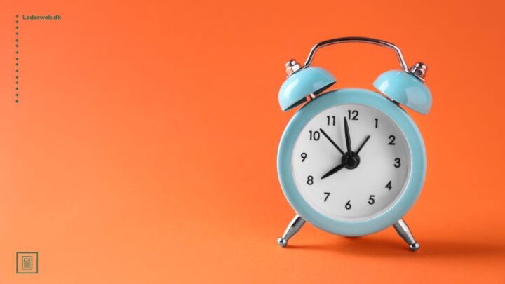 ur på orange baggrund